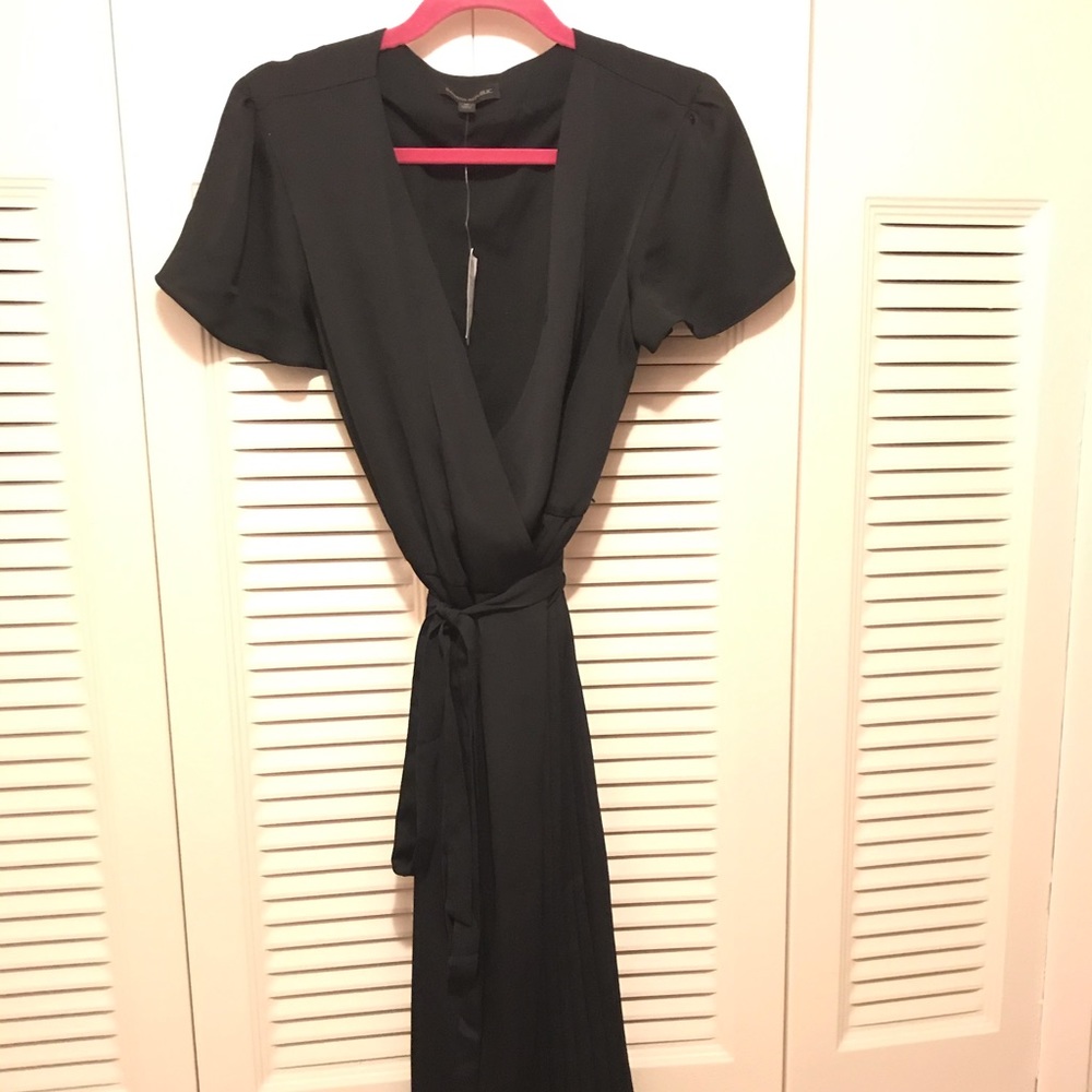 New W/Tags Banana Republic Wrap Black Dress Size M